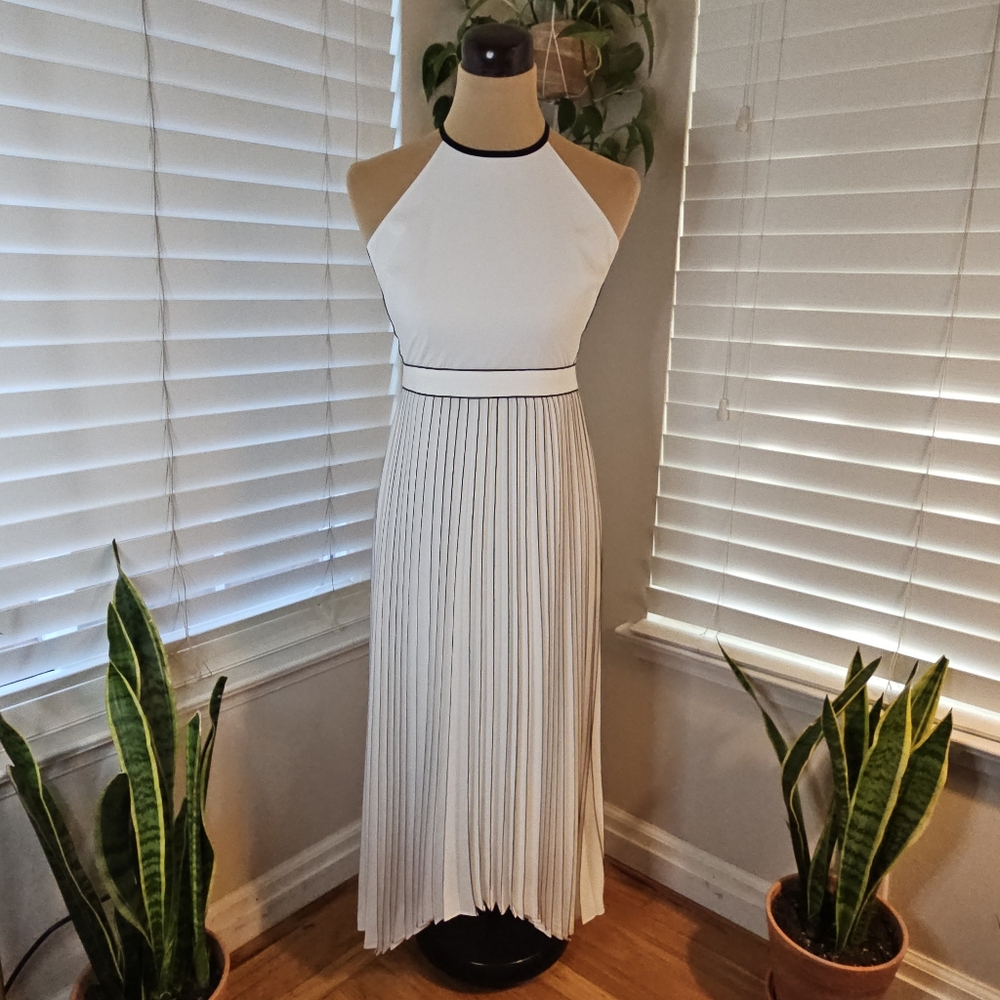 Banana Republic Petite White Halter Midi Pleated Dress